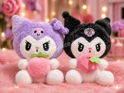 Плюшена играчка Куроми с ягодка, 30 см