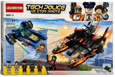 Конструктор Tech Police vs Star Pirate с 657 части и 5 мини фигурки