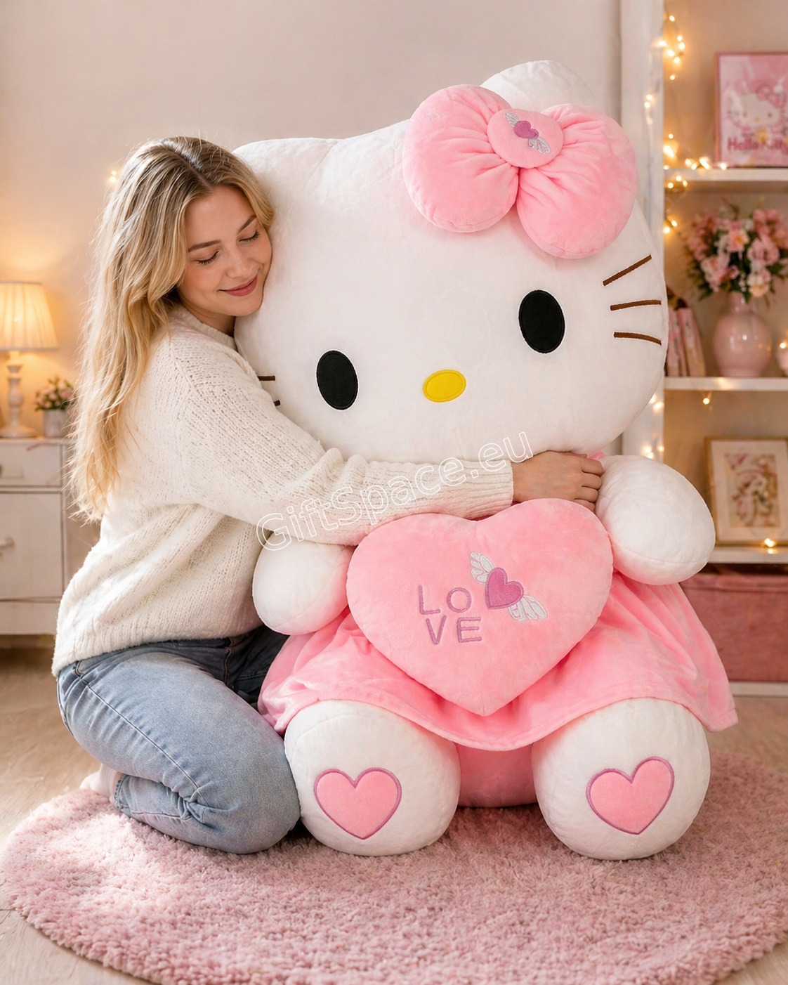 Плюшена Hello Kitty със сърце, висока 110 см