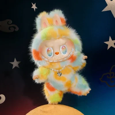 Колекционерска фигура Labubu Rock The Universe с гердан