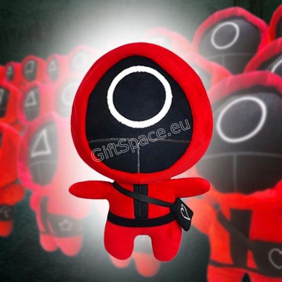 Три плюшени пазачи от Squid Game със символи кръг, триъгълник и квадрат