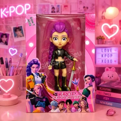 Колекционерска фигура Руми от K-Pop Demon Hunters с меч