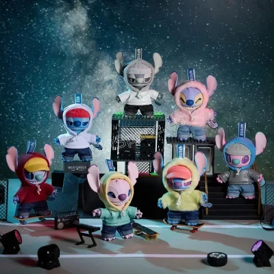 Плюшен ключодържател Stitch Gen Z Street Box Pendant