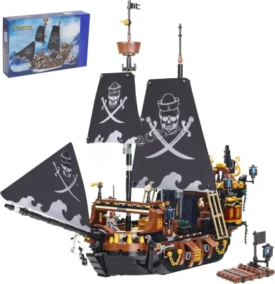 Конструктор Pirates „Легендарен Пиратски Кораб“ с платна и фигурки